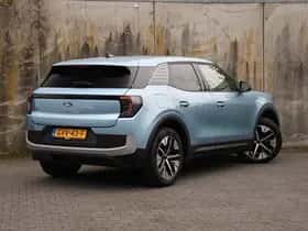 Ford Explorer (2024) thumbnail 5