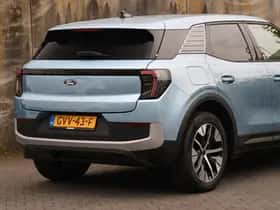 Ford Explorer (2024) thumbnail 6