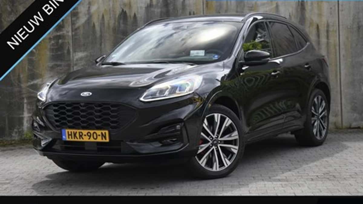 Ford Kuga (2024) — foto 1