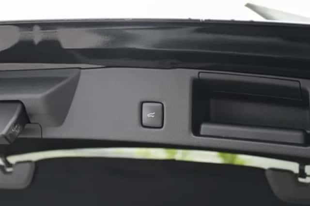 Ford Kuga (2024) thumbnail 15
