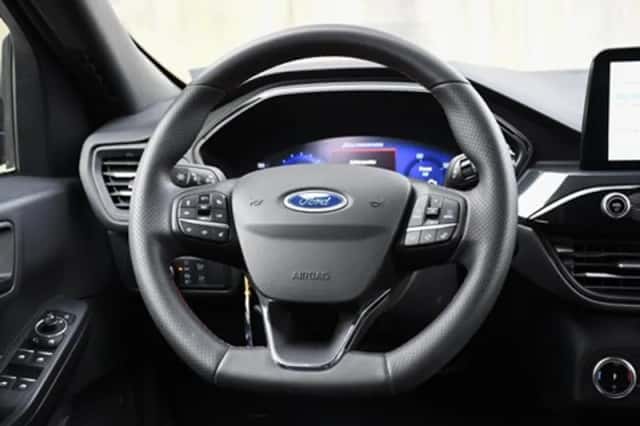 Ford Kuga (2024) thumbnail 18