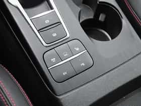 Ford Kuga (2024) thumbnail 31