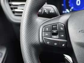 Ford Kuga (2024) thumbnail 33