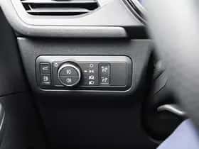 Ford Kuga (2024) thumbnail 35