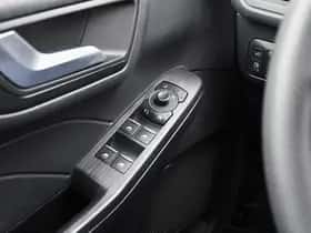 Ford Kuga (2024) thumbnail 36