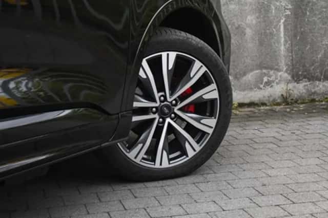 Ford Kuga (2024) thumbnail 7