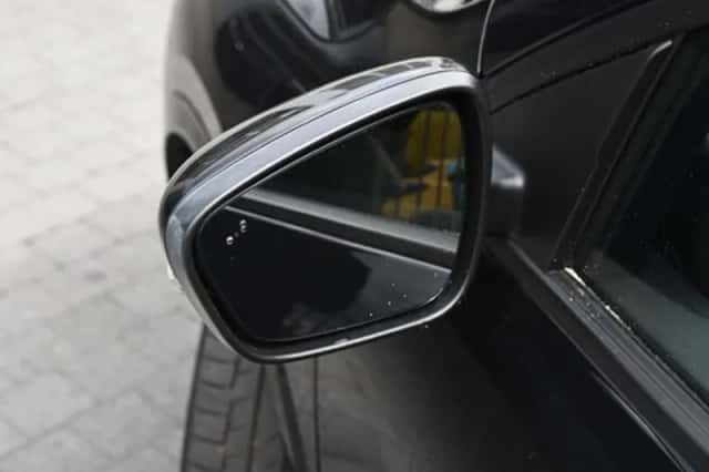 Ford Kuga (2024) thumbnail 8