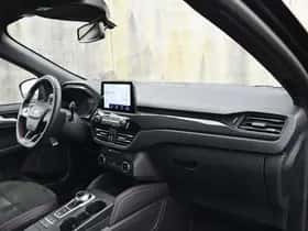 Ford Kuga (2024) thumbnail 9