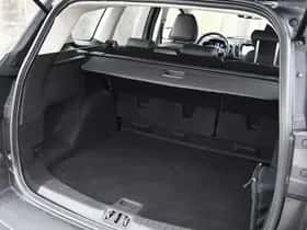 Ford Kuga (2017) thumbnail 12