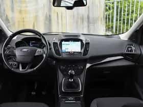 Ford Kuga (2017) thumbnail 14