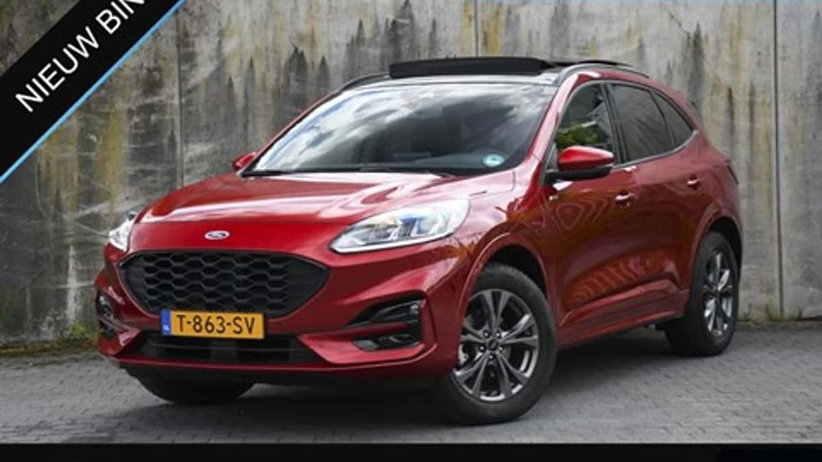 Ford Kuga (2023) — foto 1