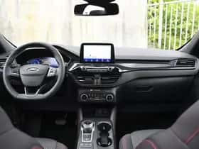 Ford Kuga (2023) thumbnail 18