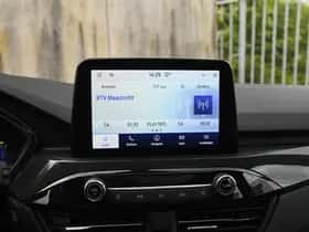 Ford Kuga (2023) thumbnail 21