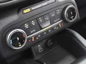 Ford Kuga (2023) thumbnail 26