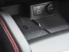 Ford Kuga (2023) thumbnail 28