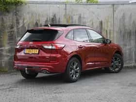Ford Kuga (2023) thumbnail 6