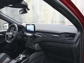 Ford Kuga (2023) thumbnail 10