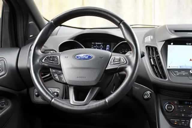 Ford Kuga (2019) thumbnail 14