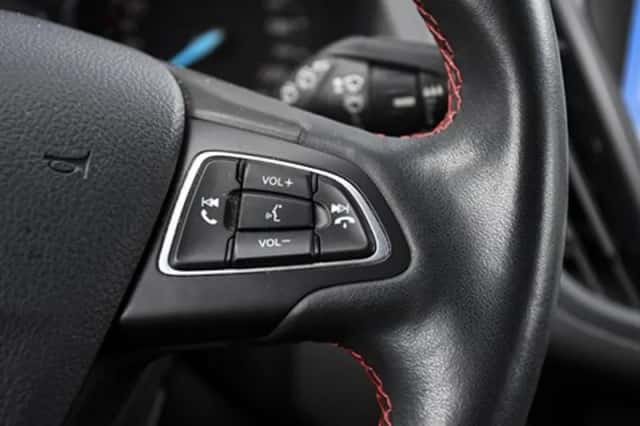 Ford Kuga (2019) thumbnail 27