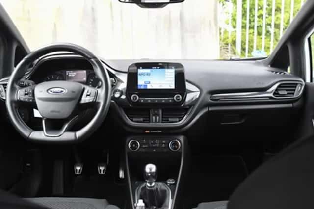 Ford Fiesta (2018) thumbnail 12
