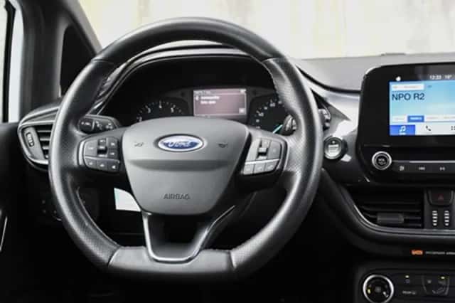 Ford Fiesta (2018) thumbnail 13