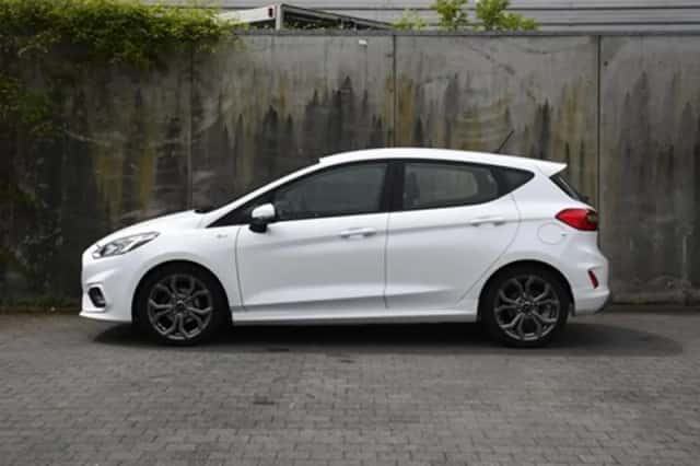 Ford Fiesta (2018) thumbnail 3