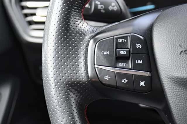 Ford Focus (2020) thumbnail 29