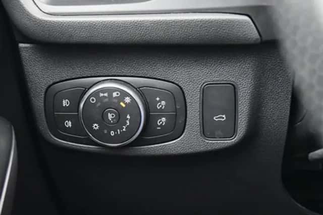 Ford Focus (2023) thumbnail 36