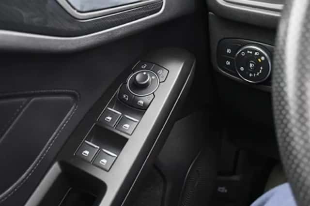 Ford Focus (2023) thumbnail 37