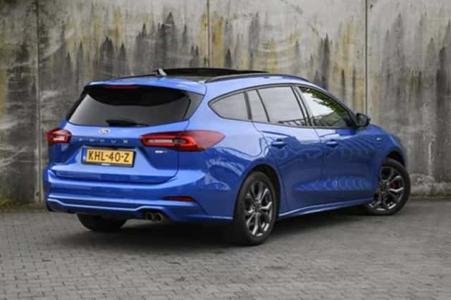 Ford Focus (2023) thumbnail 6