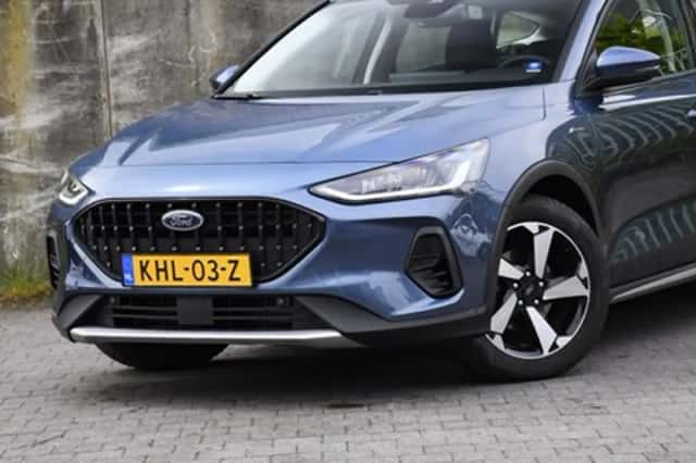 Ford Focus (2025) thumbnail 2