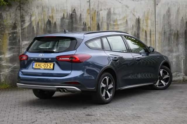 Ford Focus (2025) thumbnail 5