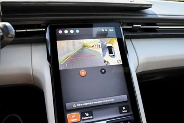 Ford Explorer (2024) thumbnail 31