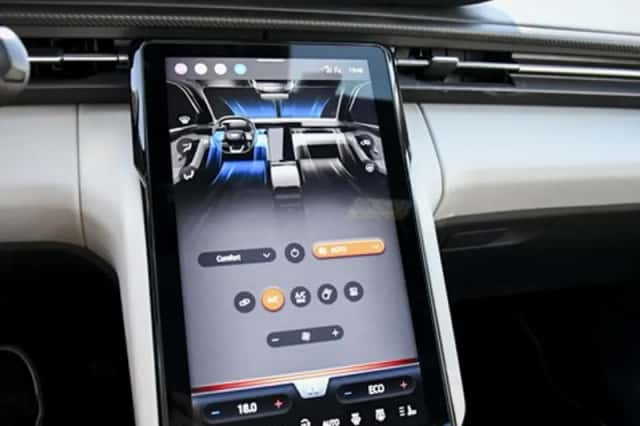Ford Explorer (2024) thumbnail 33