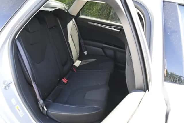 Ford Mondeo (2021) thumbnail 14