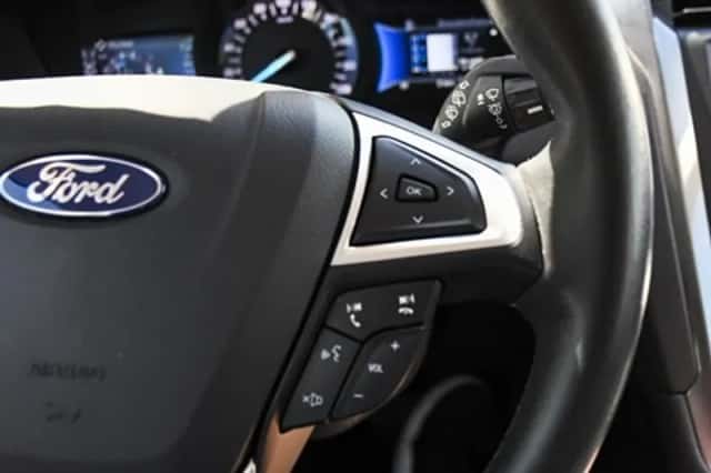 Ford Mondeo (2021) thumbnail 31