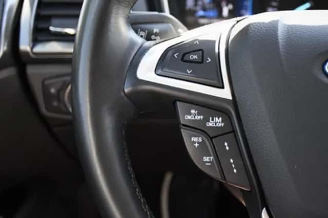 Ford Mondeo (2021) thumbnail 32