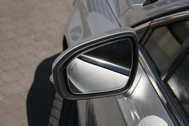 Ford Mondeo (2021) thumbnail 8