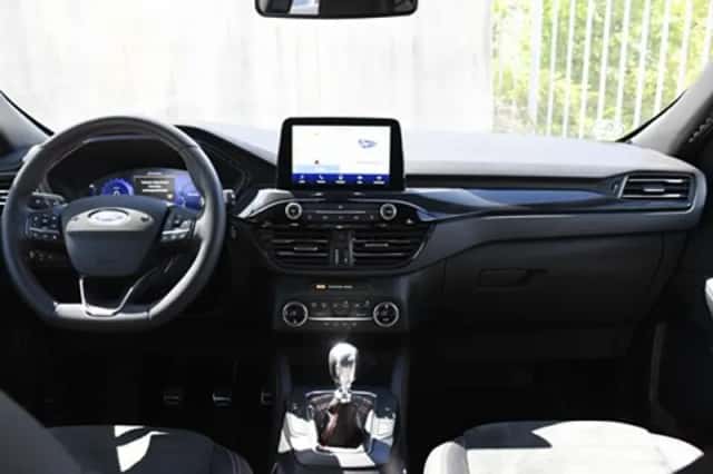 Ford Kuga (2022) thumbnail 18