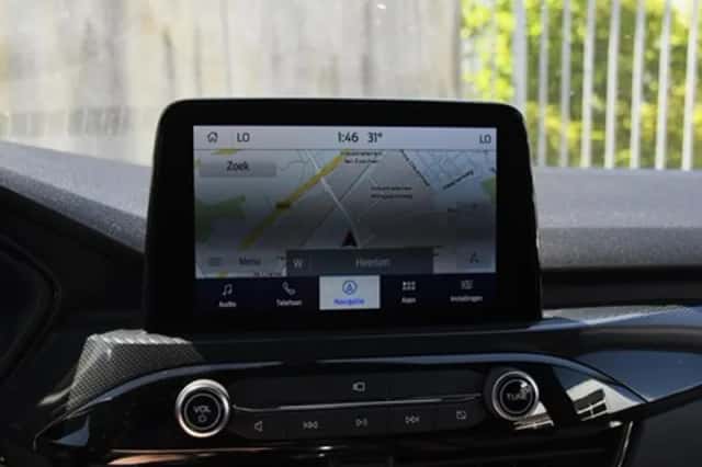 Ford Kuga (2022) thumbnail 24