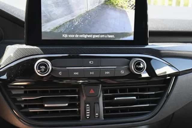 Ford Kuga (2022) thumbnail 28