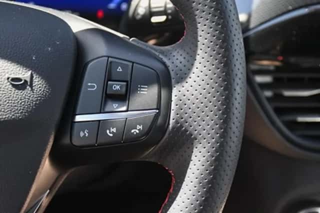 Ford Kuga (2022) thumbnail 34