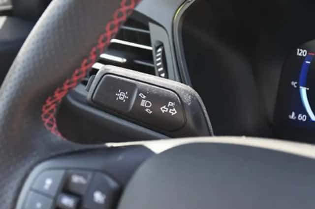 Ford Kuga (2022) thumbnail 36