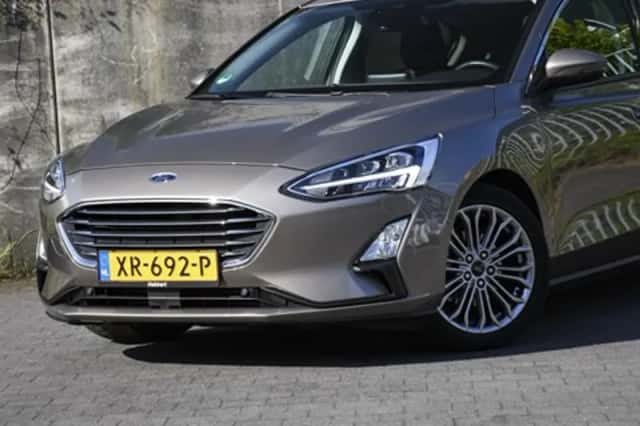 Ford Focus (2019) thumbnail 2