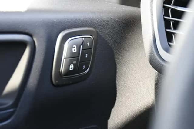 Ford Kuga (2026) thumbnail 43