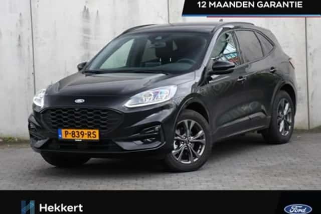 Ford Kuga (2022) thumbnail 1