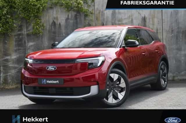 Ford Explorer (2026) thumbnail 1