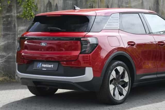 Ford Explorer (2026) thumbnail 6