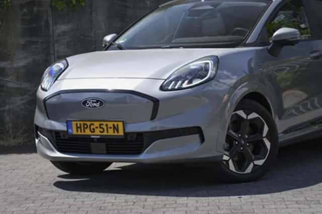 Ford Puma (2025) thumbnail 2