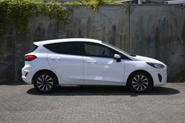 Ford Fiesta (2023) thumbnail 4